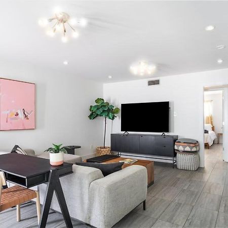 Chic Clarksville 2Br Condo Near Downtown ออสติน ภายนอก รูปภาพ