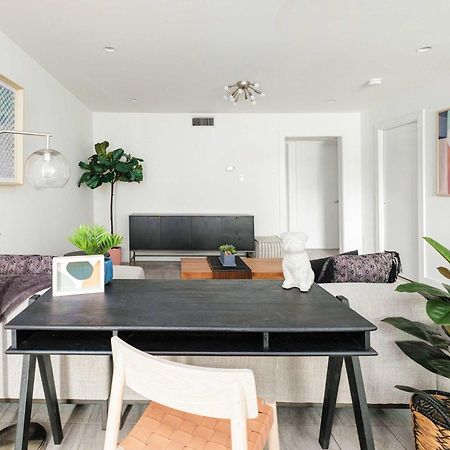 Chic Clarksville 2Br Condo Near Downtown ออสติน ภายนอก รูปภาพ